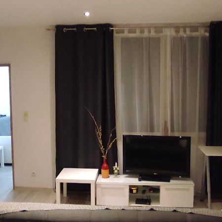 City Center Apartment 45M, 1 Bedroom And 1 Living Room With Kitchen Plus Bathroom, A Perfect Family Friendly Place Or For Home Office And A Longer Stay, A Proper Office Desk With Business Chair Provided, 100M From Market Square And Vistula River Grudziądz 外观 照片